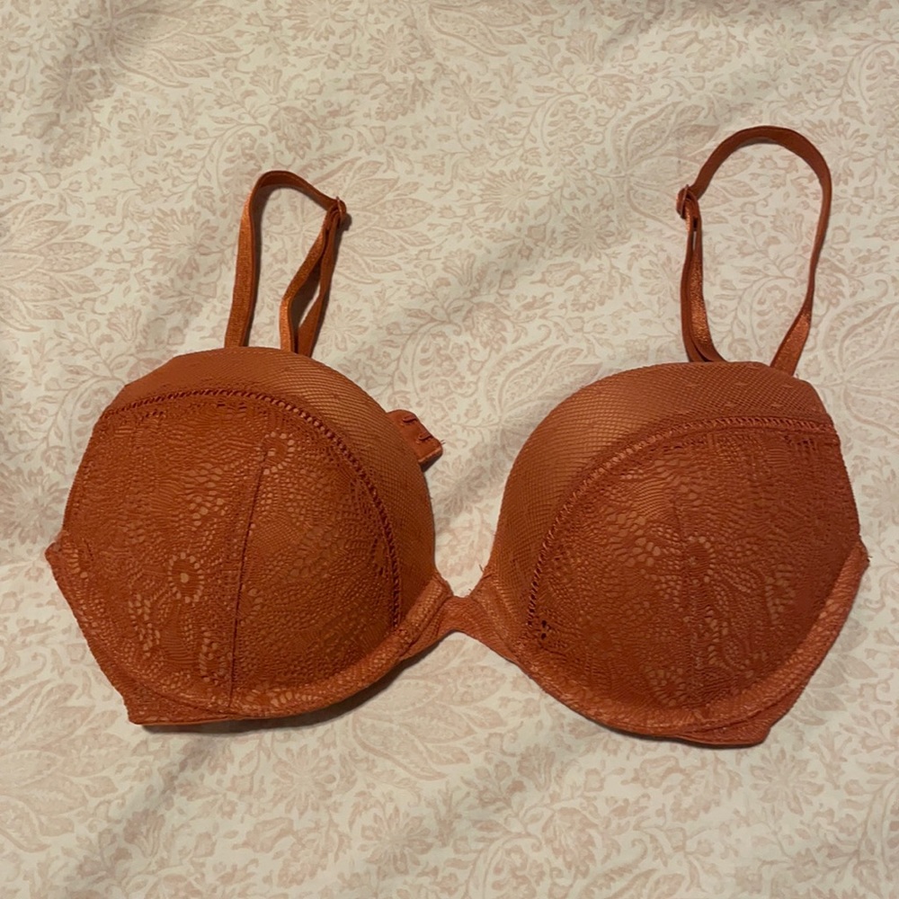 Victoria’s Secret Very Sexy Push-up Bra